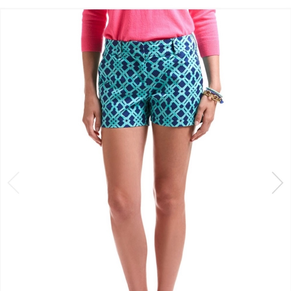 Vineyard Vines Lattice Print Shorts size 4